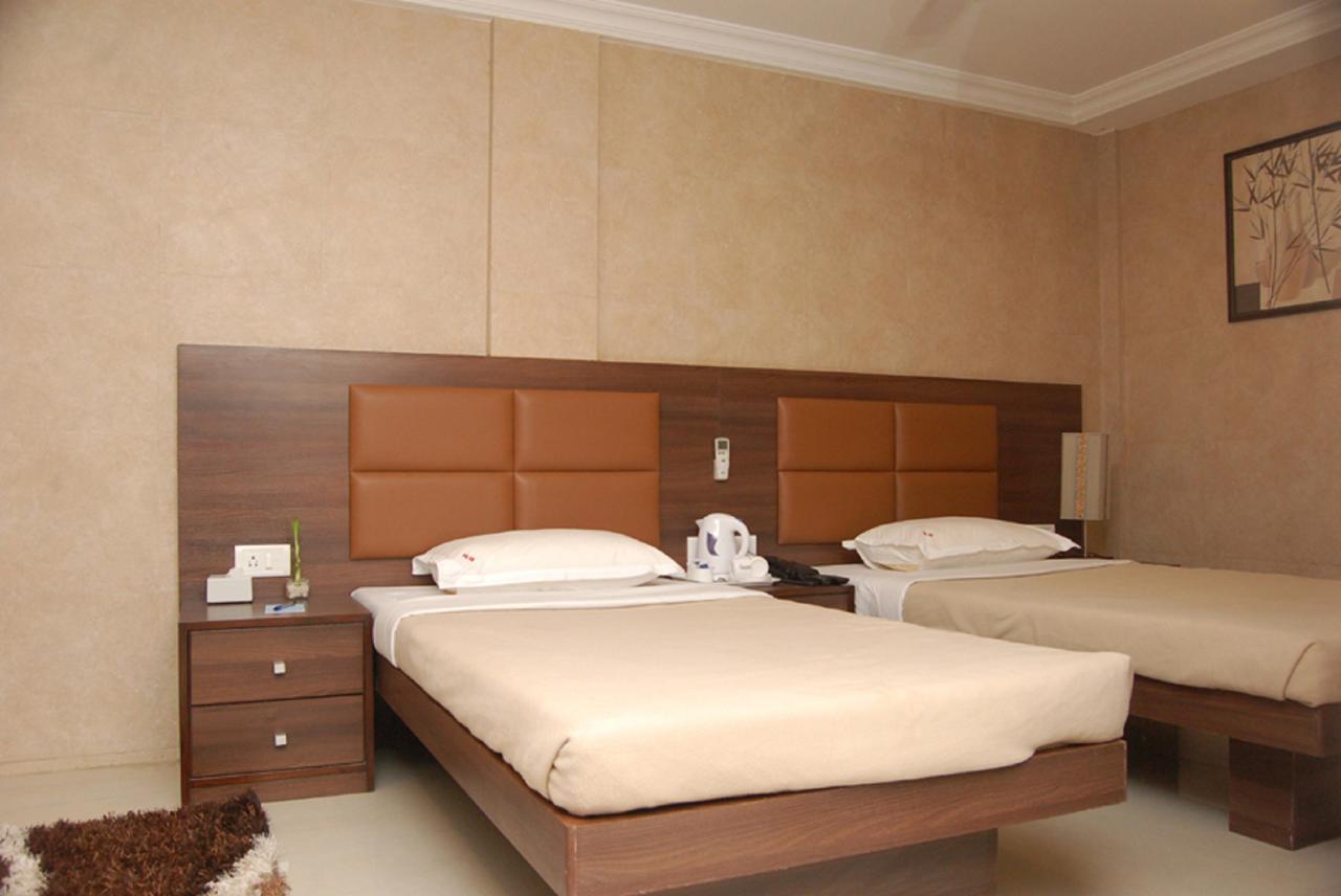 Haredia Hotel Mumbai Exterior photo