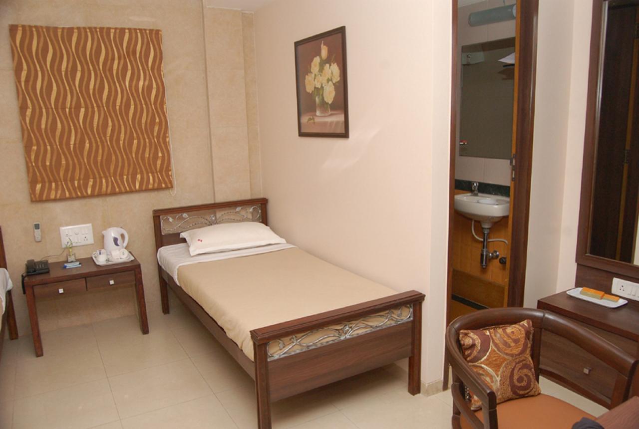 Haredia Hotel Mumbai Exterior photo